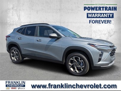 Used 2024 Chevrolet Trax LT w/ Driver Confidence Package