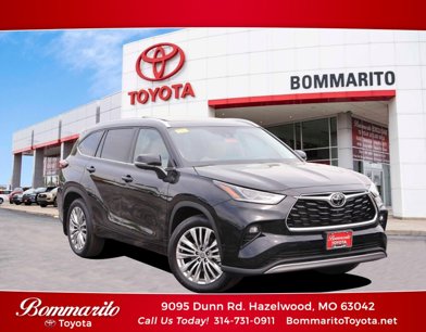 Used 2024 Toyota Highlander Platinum