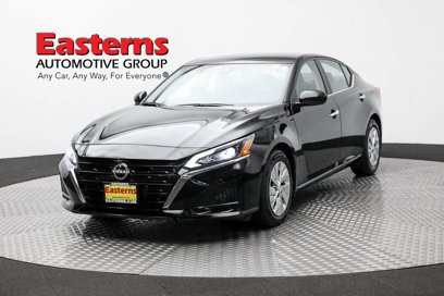 Used 2021 Nissan Altima 2.5 SR w/ SR Premium Package