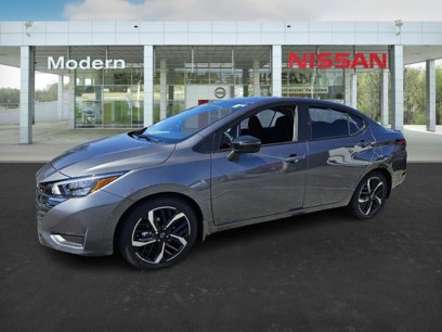 New 2025 Nissan Versa SR w/ Electronics Package