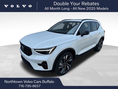 New 2025 Volvo XC40 B5 Plus w/ Protection Package Premier