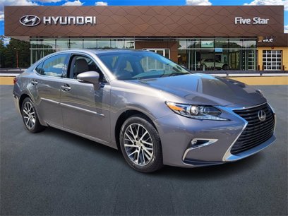 Used 2017 Lexus ES 350 w/ Luxury Package
