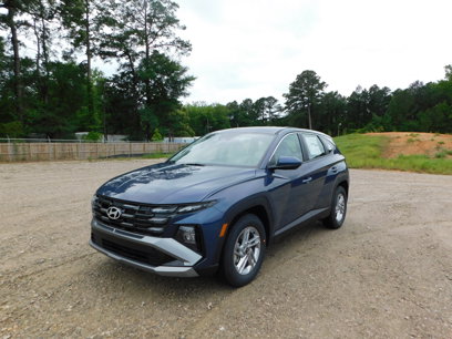 New 2025 Hyundai Tucson SE