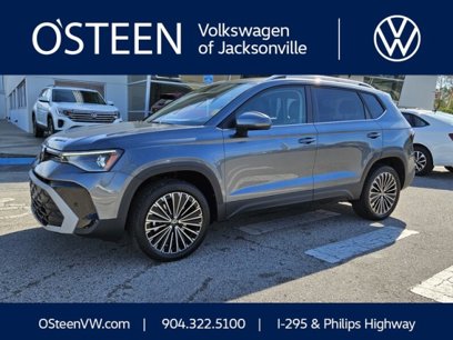 New 2025 Volkswagen Taos SE