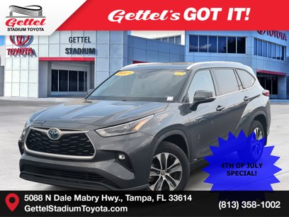 Used 2021 Toyota Highlander XLE