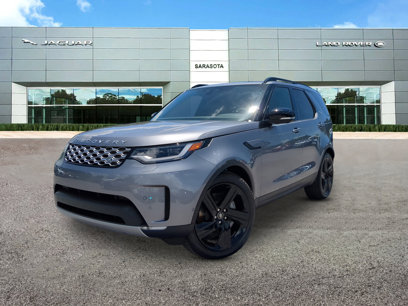 New 2025 Land Rover Discovery S