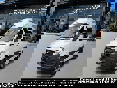 New 2024 Mercedes-Benz Sprinter 2500