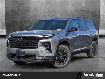 New 2025 Chevrolet Traverse LT w/ Midnight/Sport Edition