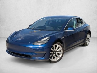 Used 2018 Tesla Model 3 Mid Range