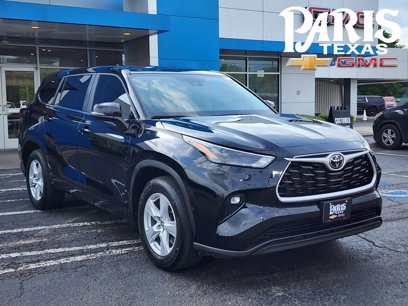 Used 2023 Toyota Highlander LE