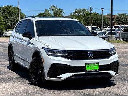 Certified 2023 Volkswagen Tiguan SE R-Line
