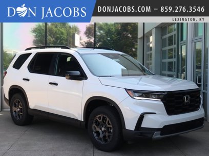 New 2025 Honda Pilot TrailSport