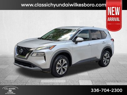 Used 2022 Nissan Rogue SV