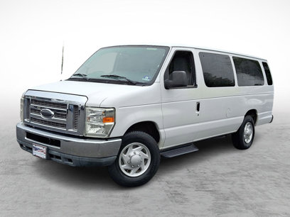 Used 2013 Ford E-350 and Econoline 350 XLT