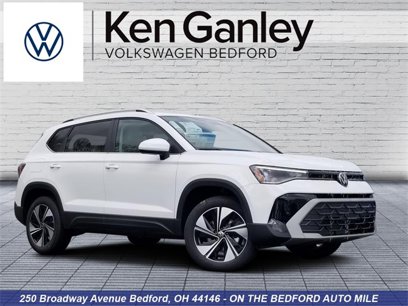 New 2025 Volkswagen Taos SE