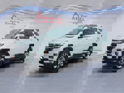 Used 2023 Chevrolet Traverse LS