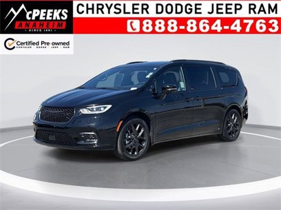 Certified 2024 Chrysler Pacifica Touring-L w/ S Appearance Package