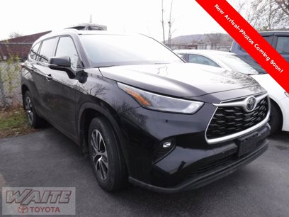 Used 2022 Toyota Highlander XLE
