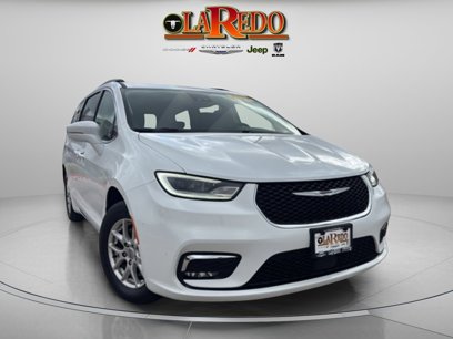 Used 2022 Chrysler Pacifica Touring-L