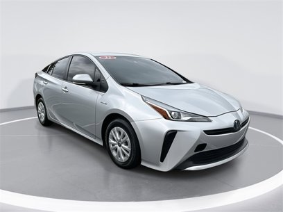 Used 2022 Toyota Prius L Eco
