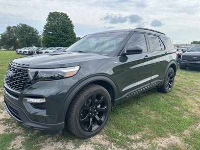 Certified 2023 Ford Explorer ST-Line w/ Class IV Trailer Tow Package