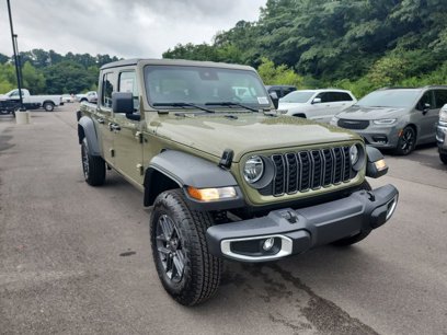 New 2025 Jeep Gladiator Sport
