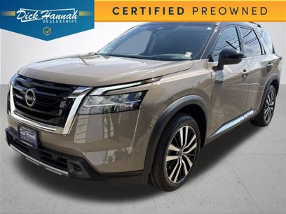 Certified 2024 Nissan Pathfinder Platinum w/ Lighting Package (N92)