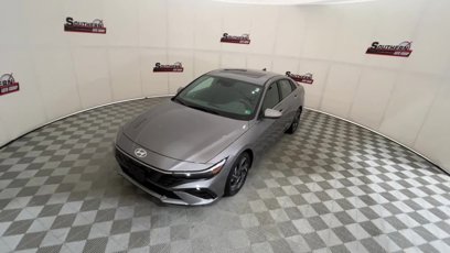 Used 2024 Hyundai Elantra SEL w/ Convenience Package