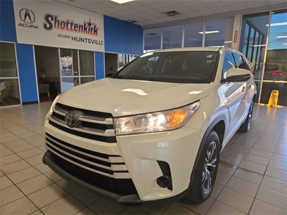 Used 2018 Toyota Highlander LE