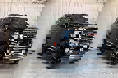 Used 2023 GMC Yukon SLT