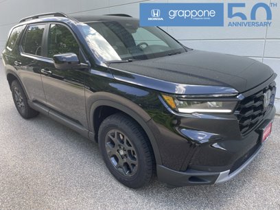 New 2025 Honda Pilot TrailSport