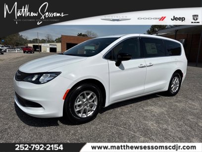New 2025 Chrysler Voyager LX
