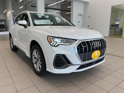New 2025 Audi Q3 2.0T Premium