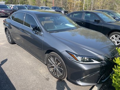 Used 2022 Lexus ES 350 w/ Premium Package