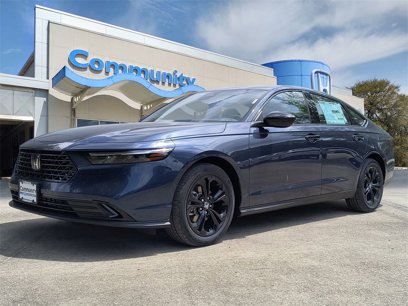 New 2025 Honda Accord SE