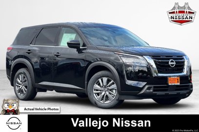 New 2025 Nissan Pathfinder S