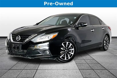 Used 2018 Nissan Altima 2.5 SV w/ 2.5 SV Technology Package