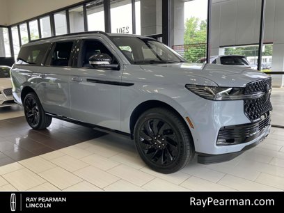 New 2025 Lincoln Navigator L Reserve