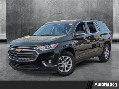 Used 2021 Chevrolet Traverse LT
