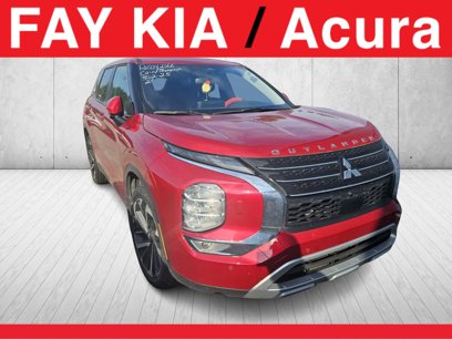 Used 2023 Mitsubishi Outlander SE