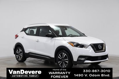 Used 2020 Nissan Kicks SR