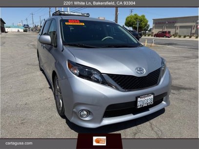 Used 2014 Toyota Sienna SE