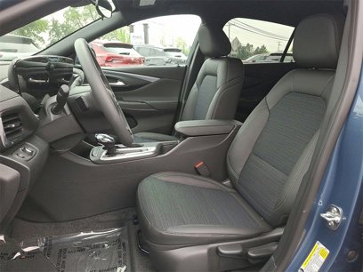 New 2025 Buick Envista Preferred
