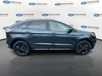 Certified 2022 Ford Edge SE w/ Black Appearance Package