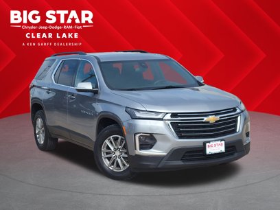 Used 2023 Chevrolet Traverse LT