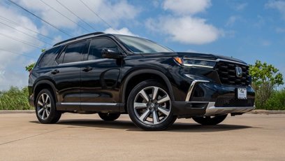 Certified 2024 Honda Pilot Touring