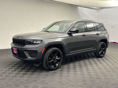 Used 2024 Jeep Grand Cherokee Altitude