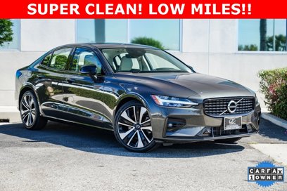 Used 2022 Volvo S60 B5 Momentum w/ Premium Package