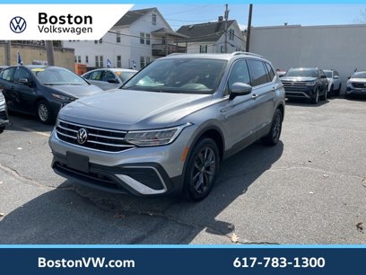 Certified 2022 Volkswagen Tiguan SE