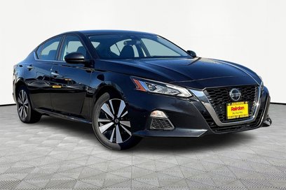 Used 2022 Nissan Altima 2.5 SV